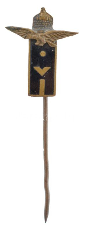 ~1940. 'Jelvény a Magyar Királyi Honvéd Légierő zászlósi rendfokozati jelzésével' zománcozott bronz jelvény (18x15mm) T:2 / Hungary ~1940. 'Badge of the Hungarian Royal Airforce, rank of ensign' enamelled bronze badge (18x15mm)