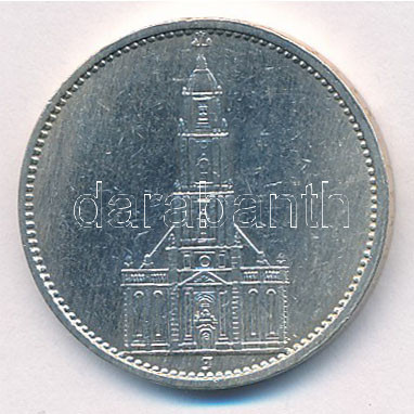 Német Harmadik Birodalom 1935J 5M Ag 'Náci hatalom első évfordulója / Potsdami Garrison templom' T:1-,2 kis patina, karc German Third Reich 1935J 5 Mark Ag 'The 1st Anniversary of Nazi rule / Potsdam Garrison Church' C:AU,XF small patina,
