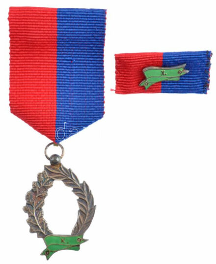 1992. 'Köztársasági Őrezredi Szolgálati Jel 10 év után' jelzett, zománcozott Ag kitüntetés, szalagsávon miniatűrrel, eredeti dísztokban T:1- NMK 765.