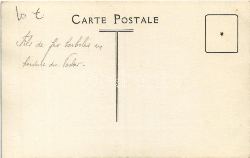 Fils du fer barbelés en bordure du Vardar / WWI military, barbed wire fence along the Vardar river. photo - Image 2