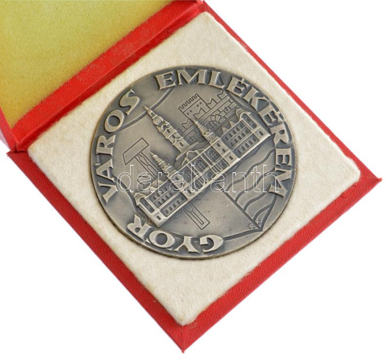 Renner Kálmán (1927-1994) DN 'Győr Város Emlékérem' egyoldalas, ezüstpatinázott bronz emlékérem tokban (80mm) T:1- ph - Image 2