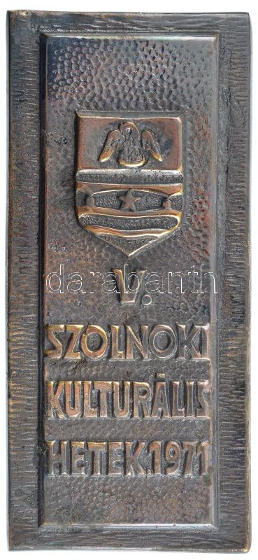 1971. 'V. Szolnoki Kulturális Hetek 1971' egyoldalas ezüstözött fém plakett, eredeti dísztokban (132x60mm) T:2 kissé ferde