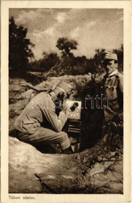 Tábori telefon. Az 'Érdekes Újság' kiadása / WWI Austro-Hungarian K.u.K. military, soldiers with the field telephone (EK)
