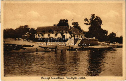 1940 Horány (Szigetmonostor), strandfürdő, vendéglői épület, Horányi csárda, étterem, fürdőzők, csónakok. Fortuna nyomda + 'HORÁNY POSTAI ÜGYN.' (fl)