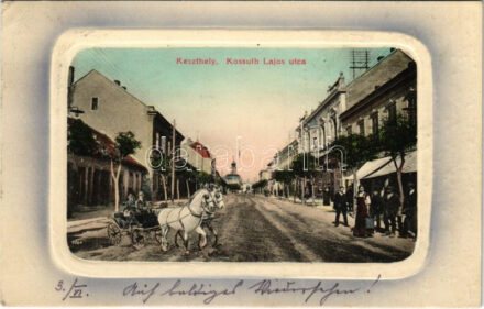1915 Keszthely, Kossuth Lajos utca. Montázs lovas hintóval, Gál Testvérek kiadása (EK)
