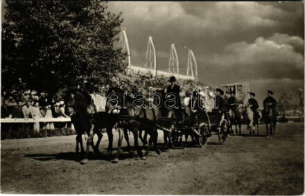 Budapest, Mezőgazdasági Kiállítás. Képzőművészeti Alap Kiadóvállalat + 'Országos Mezőgazdasági Kiállítás Budapest 1959' So. Stpl. (gyűrődés / crease)