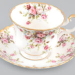 Royal Albert Bone China England, Cottage Garden jelzett, teáscsésze, hibátlan.