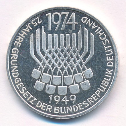 Német Szövetségi Köztársaság 1974F 5M Ag '25 éves az Alkotmány' T:PP felületi karc Federal Republic Germany 1974F 5 Mark Ag '25th Anniversary - Constitutional Law' C:PP slightly scratched Krause KM#138