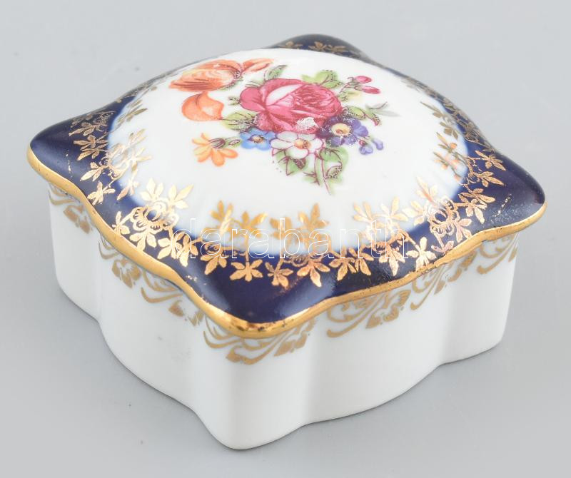 PM jelzett német bonbonier, matricás porcelán, kopásokkal, d: 6 cm