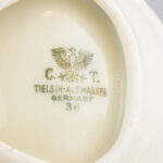 Német só- és borstartó, matricás porcelán, jelzett, kopott, d: 12 cm - Image 2