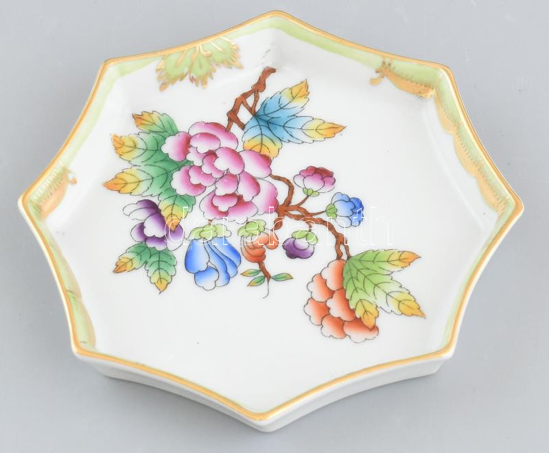 Herendi Viktória mintás tálka, kopásokkal, jelzett, d: 10cm