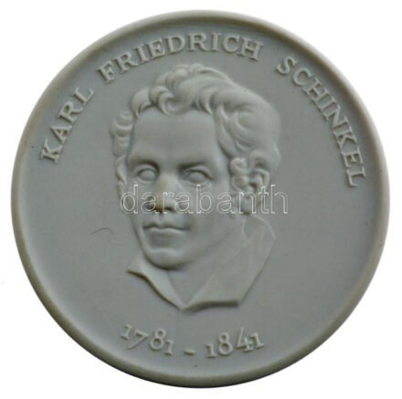 NDK DN 'Karl Friedrich Schinkel' meisseni biszkvit porcelán emlékérem (56mm) T:1 GDR ND 'Karl Friedrich Schinkel' Meissen porcelain commemorative medal (56mm) C:UNC