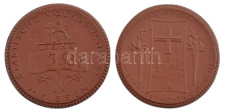 NDK DN 2 db Meisseni kerámia emlékérem 'Meisenni könyvtár', 'Háborús emléktemplom.' (36mm) T:1 GDR ND 2 Meissen ceramic coins 'City library', 'Krieger Gedächtnis Kirche 1922' (36mm) C:UNC