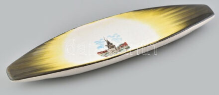 Bodrogkeresztúr: Dobó szobor Eger. Tálka, jelzett, kopásokkal, h: 34 cm