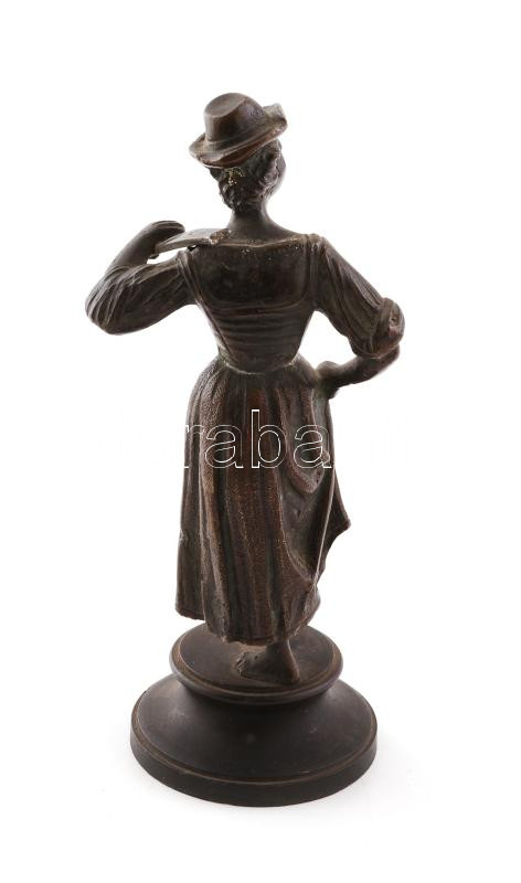 Jelzés nélkül: Hölgy kalapban. Öntött, patinázott bronz, esernyője letörött, hiányzik. M: 23 cm - Image 3
