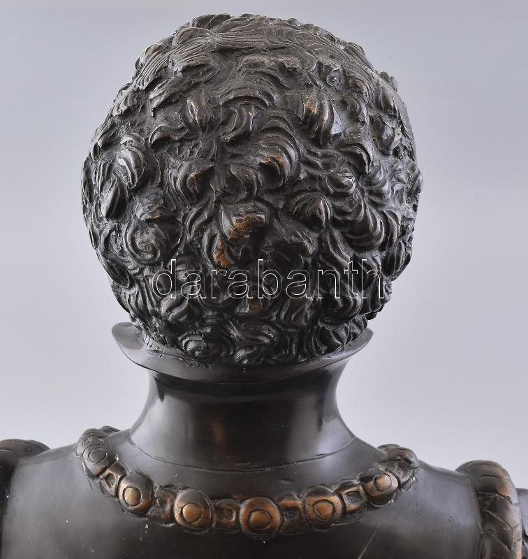 Jelzés nélkül: Aquasi Boachi. Öntött patinázott bronz, 1900 körül m: 52 cm - Image 4