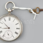 Ezüst (Ag) zsebóra, mechanikus szerkezettel, kulccsal, működik, jelzett d: 45mm
