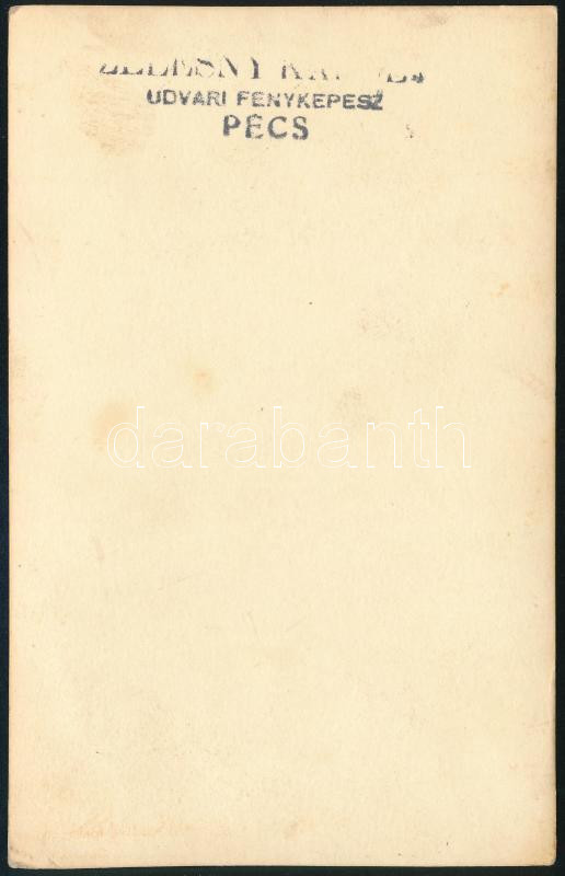 cca 1915-1920 Antantszíjat, lövész zsinórt viselő katonatiszt portréja, fotó, Zelesny Károly udvari fényképész pécsi műterméből, hátoldalán pecséttel jelzett, 13,5x8,5 cm - Image 2