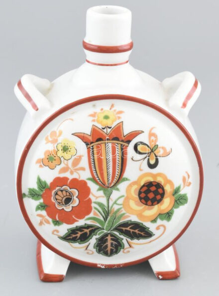 Zsolnay butykos, kopott, jelzett, m: 16 cm