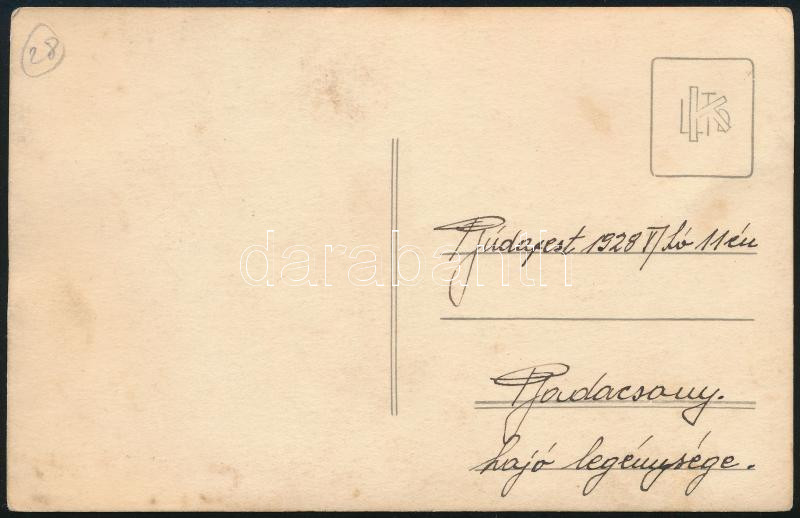 1928 Bp., 'Badacsony' hajó legénysége a hajó fedélzetén, a hátoldalon feliratozott fotólap, 14x9 cm - Image 2