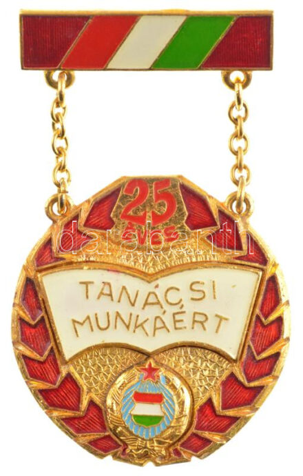 ~1970. '25 éves Tanácsi Munkáért' zománcozott fém kitüntető jelvény (50x30mm) T:1-