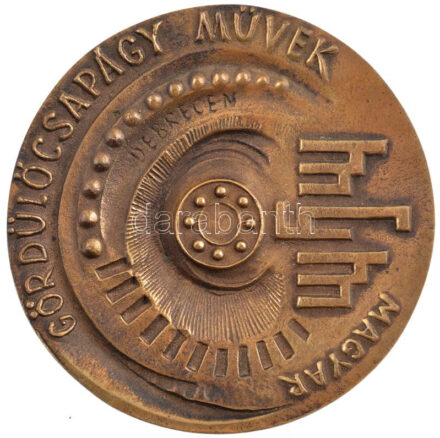 ~1970-1980. 'Magyar Gördülőcsapágy Művek - Debrecen' egyoldalas bronz emlékérem (97mm) T:1