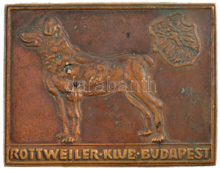Kenéz László (1942-2019) DN 'Rottweiler Klub Budapest' egyoldalas bronz plakett (94x122mm) T:1- patina, szennyeződés