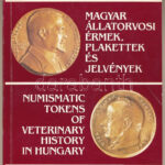Mészáros M. János: Magyar Állatorvosi Érmek, Plakettek és Jelvények. Mezőgazdasági Könyvkiadó Vállalat, Budapest, 1986. A szerző által Huszár Lajos numizmatikusnak dedikálva, benne 'Huszár Lajos hagyatéka' bélyegzéssel.