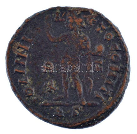 Római Birodalom / Róma / I. Licinius 323. Follis Cu (2,90g) T:2,2- Roman Empire / Rome / Licinius I 323. Follis Cu 'IMP LICINIVS PF AVG / SOLI INV-I-CTO COMITI - R X - F - RS' (2,90g) C:XF,VF RIC VII 23