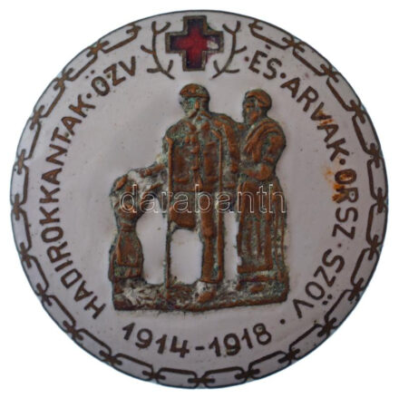 1918. 'Hadirokkantak, Özvegyek és Árvák Országos Szövetsége 1914-1918' zománcozott bronz gomblyukjelvény 'JEROUSCHEK BPEST SEMMELWEIS U. 7.' (29mm) T:2- kis zománchiba Hungary 1918. 'Association of Invalid Servicemen, Widows and Orphans