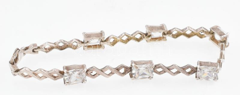 Ezüst (Ag) fehér köves karkötő, jelzett, bruttó: 13,3 g, h: 19,5 cm