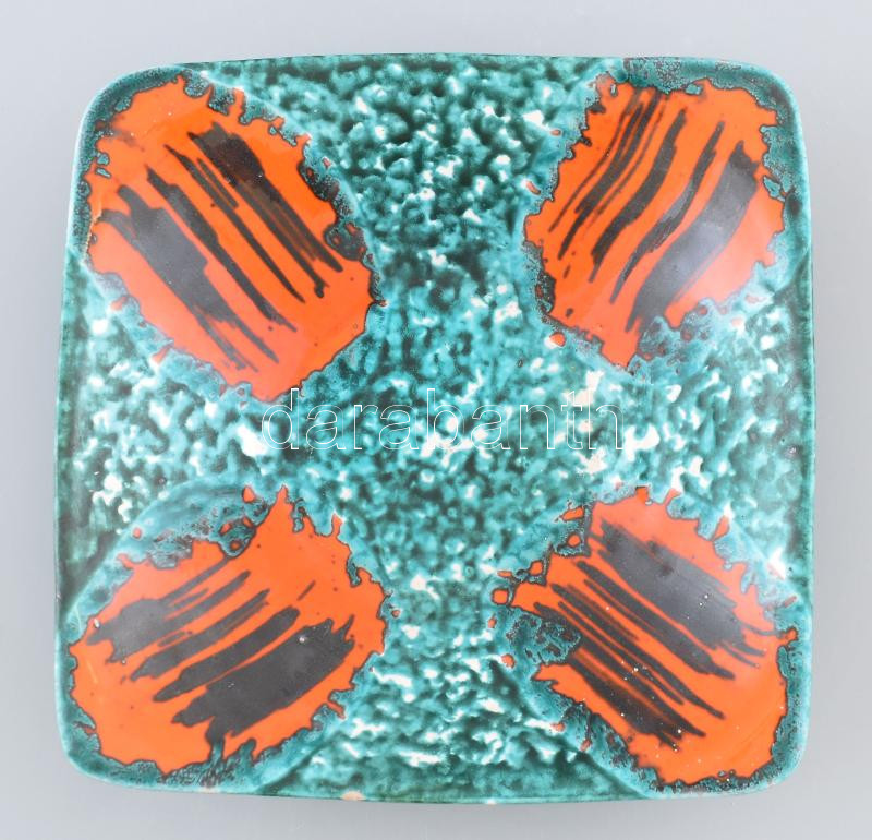 Retro kerámia tál, falidísz Kézzel festett, jelzés nélkül kis mázhibával 23x23 cm - Image 2