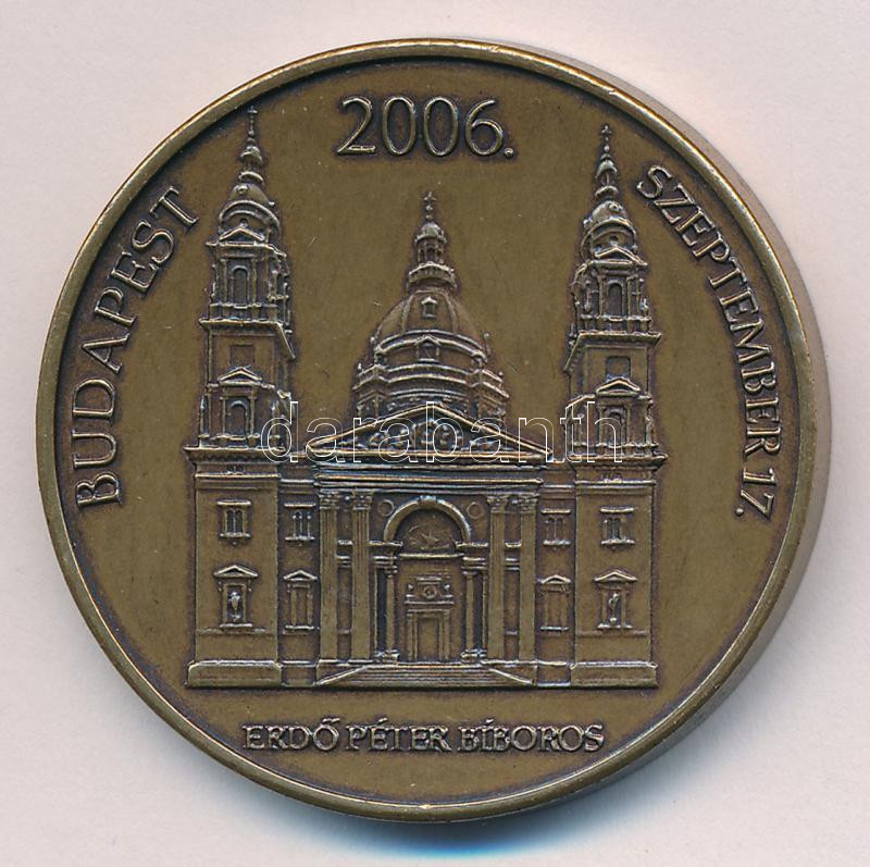 Fritz Mihály (1947-) 2006. 'Boldog Salkaházi Sára szociális testvér elhunyt 1944. december 27.' kétoldalas bronz emlékérem (42,5mm) T:1- - Image 2