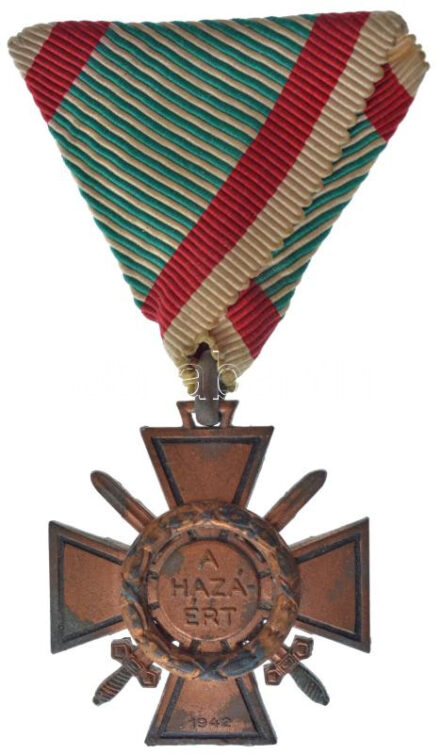 1941/1942. 'Tűzkereszt I. fokozata' oxidált hadifém kitüntetés eredeti mellszalaggal T:2 Hungary 1941/1942. 'Fire Cross, 1st Class' war metal decoration with original ribbon C:XF NMK 443.