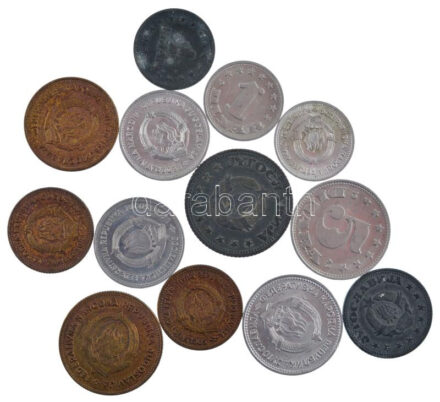 Jugoszlávia 1945-1963. 1D - 50D (13xklf) T:1--2- patina, ph, karc Yugoslavia 1945-1963. 1 Dinar - 50 Dinara (13xdiff) C:AU-VF patina, edge error, scratches