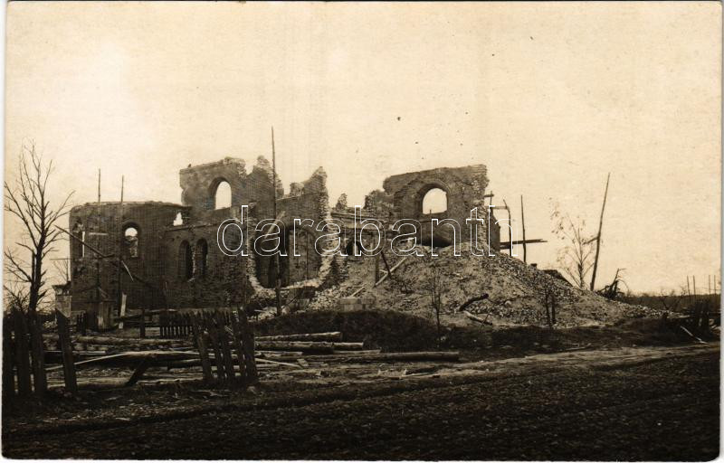 Breznice (?), Kirche / church ruins. photo