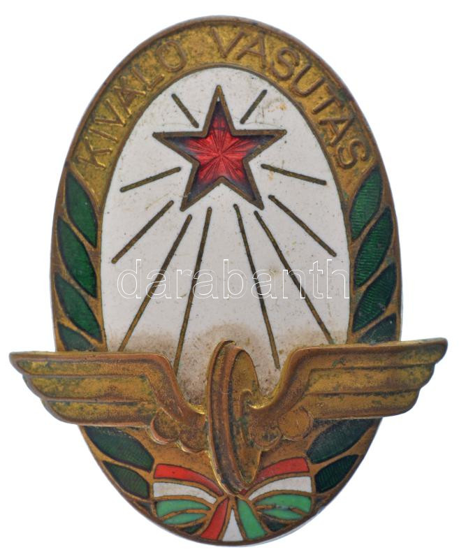 ~1960-1970. 'Kiváló Vasutas' zománcozott fém kitüntető jelvény (30x44mm) T:2 cserélt tű