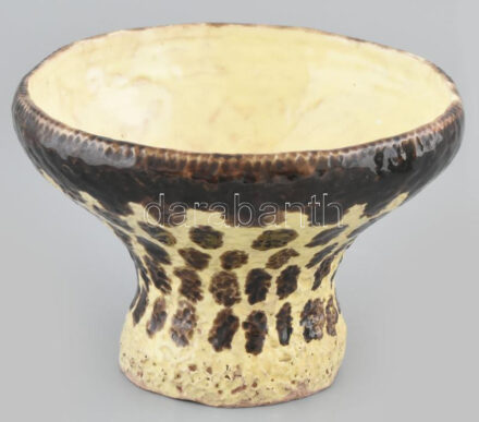 Jelzés nélkül: Retró kínáló, kerámia, hibátlan, m: 12cm, d: 18 cm