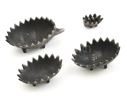 Walter Bossi 4 db design sündisznó tálka. 4-10 cm-ig