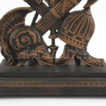 Bronz zsebóra tartó állvány antik hatású díszítéssel. Egy régi zsebórával (nem működik) 19x14 cm - Image 3
