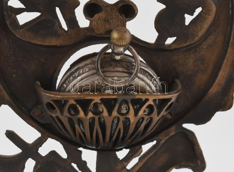 Bronz zsebóra tartó állvány antik hatású díszítéssel. Egy régi zsebórával (nem működik) 19x14 cm - Image 4