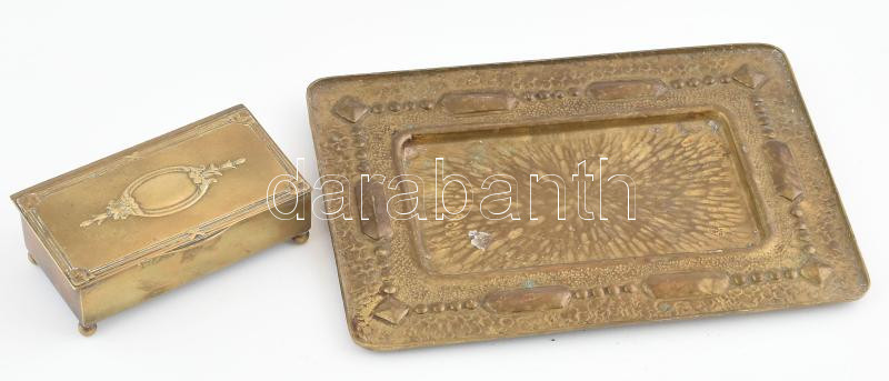 2 db réz tárgy: dobozka 8x4cm, tálca 17x11 cm