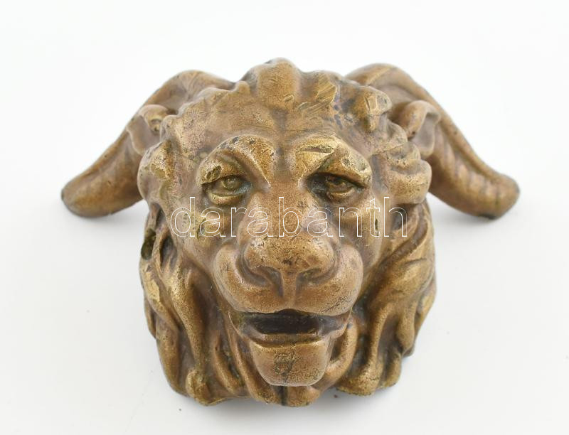 Mufle de Lion bronz bútordísz, 19. század, 10x13 cm
