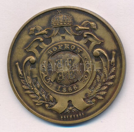 Bánáti Schwerák József (1897-1951) 1941. 'Soproni Torna Egyesület 75 éves jubileuma' kétoldalas bronz emlékérem (40mm) T:1- Hungary 1941. 'The 75th Anniversary of the Sopron Gymnastics Association' two-sided bronze commemorative