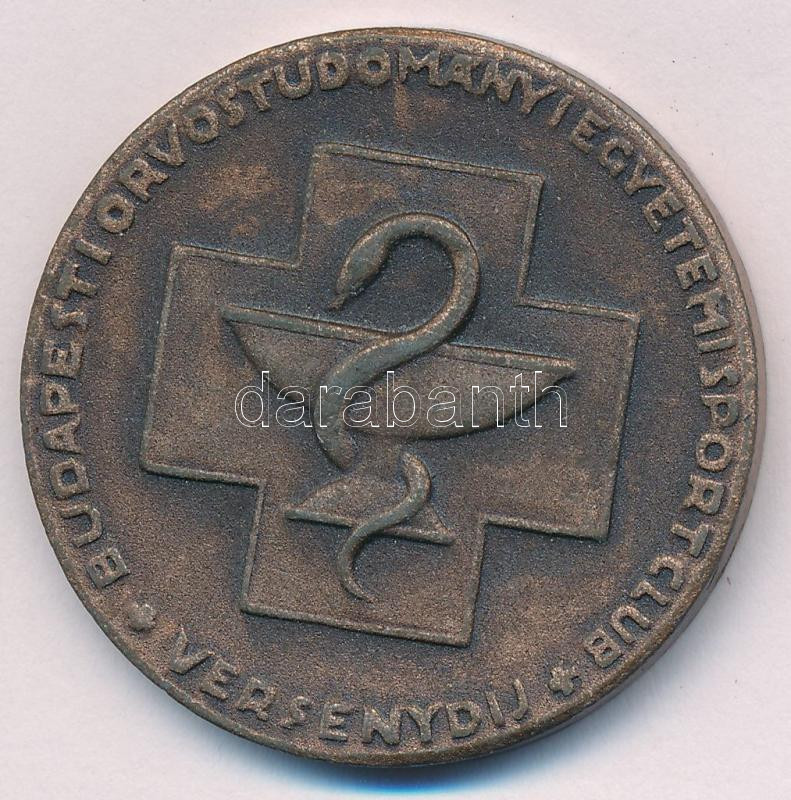 ~1980. 'Budapesti Orvostudományi Egyetemi Sportclub - versenydíj' egyoldalas bronzozott fém díjérem (40mm) T:2