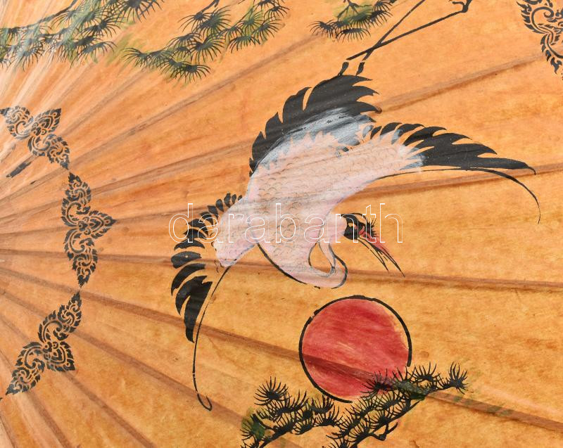 Japán napernyő, fa, papír, kézzel festett mintával, az ernyőn kis sérüléssel, h: 62 cm - Image 2