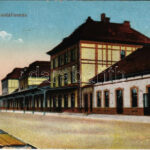 1918 Tövis, Teius; Vasútállomás. Vasúti levelezőlapárusítás 3991. / railway station (EB)