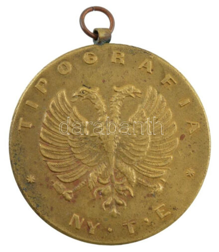 1943. 'Tipográfia NyTE' kétoldalas bronz sportérem füllel, 'Horváth János emlékére 1943' gravírozással (37mm) T:2