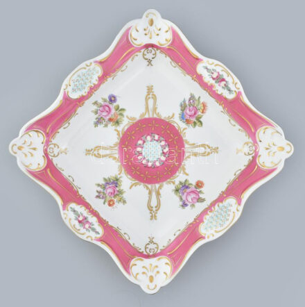 Hollóházi nagy kínáló tál, kézzel festett porcelán, jelzett, hibátlan, 30x29cm