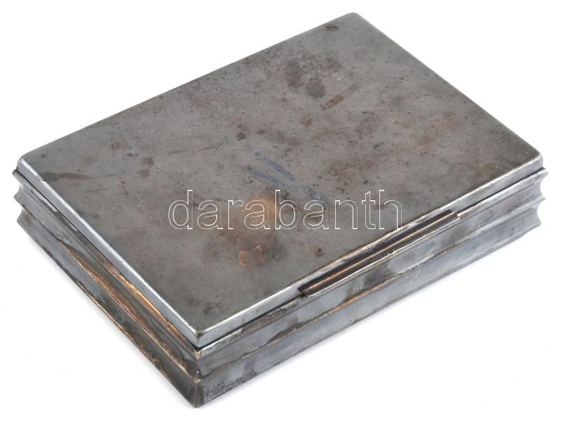 Ezüst (Ag) ládika. Jelzett. cca 1950 Nettó 325 g, 20x14 cm